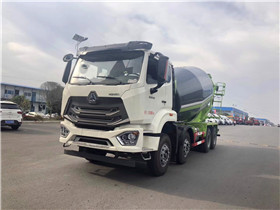 重汽豪翰轻量化10方12方搅拌车