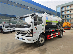 国六东风大多利卡吸污车