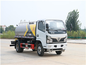 东风小福瑞卡F6洒水车（灰黄）5方洒水车