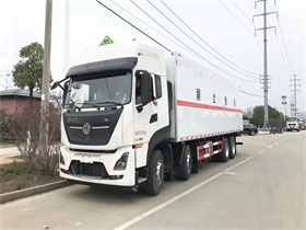 东风KL天龙前四后八运输车