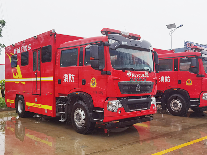 重汽豪沃装备抢修车